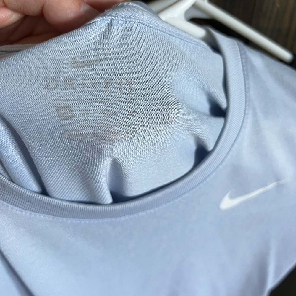 Nike Blue Athletic Tee - Picture 2 of 3